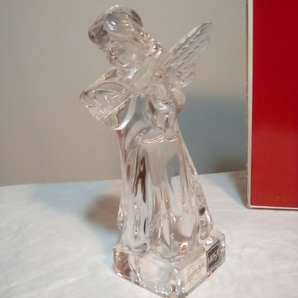 Mikasa angel with mandolin - Picture 3 of 7